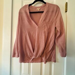 Lily White Dusty Rose Twist‎ Front V-Neck Blouse Size L